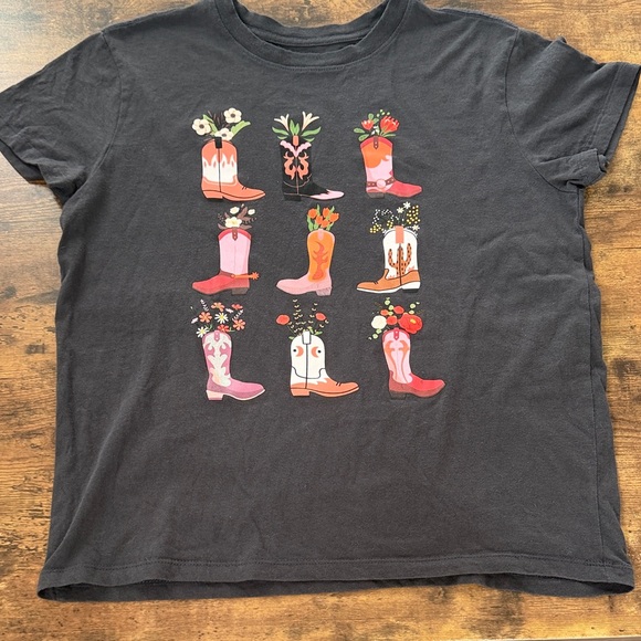 Doe Tops - Floral & Boot Graphic Tee